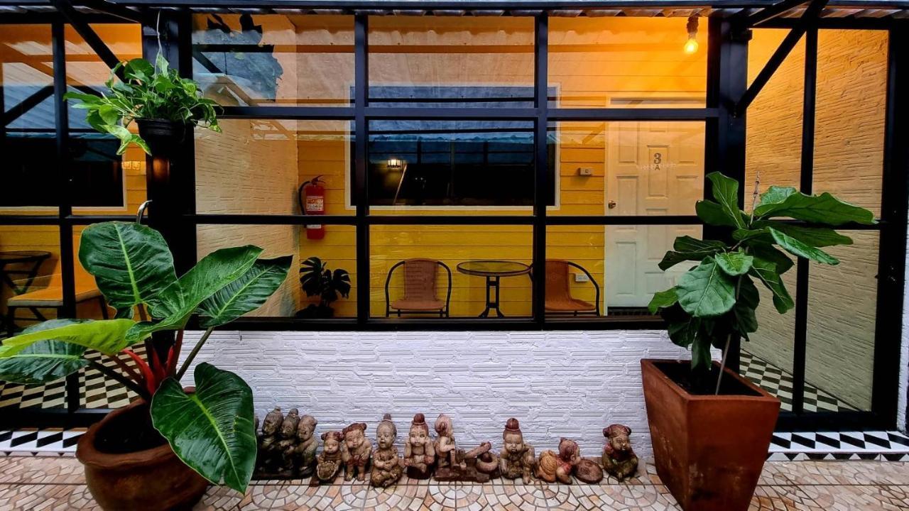 The One House Hotel Nan Exterior photo
