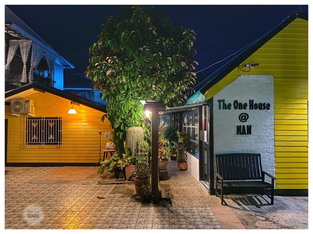 The One House Hotel Nan Exterior photo